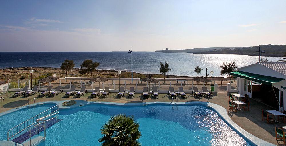 Aparthotel Aluasun Far Menorca S'Algar Esterno foto