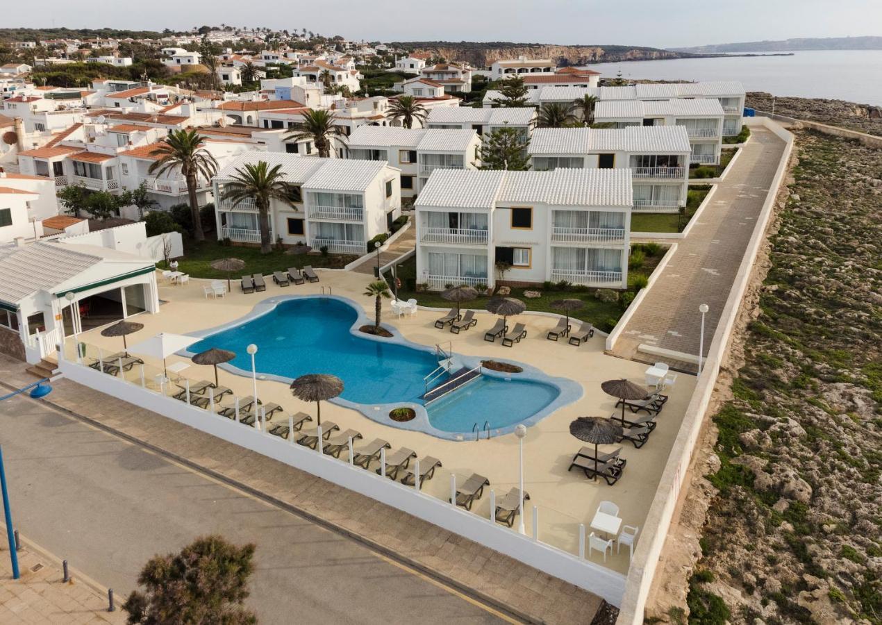 Aparthotel Aluasun Far Menorca S'Algar Esterno foto