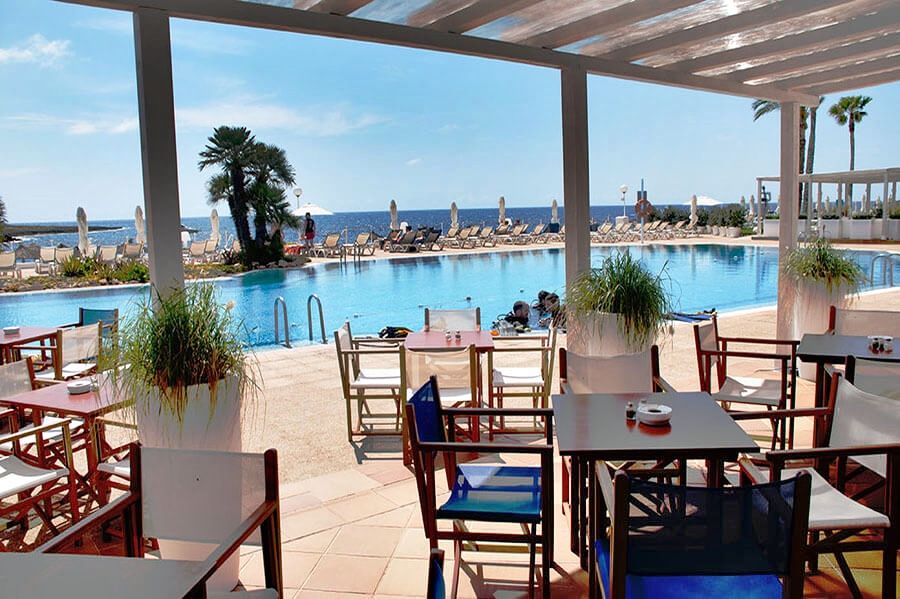 Aparthotel Aluasun Far Menorca S'Algar Esterno foto