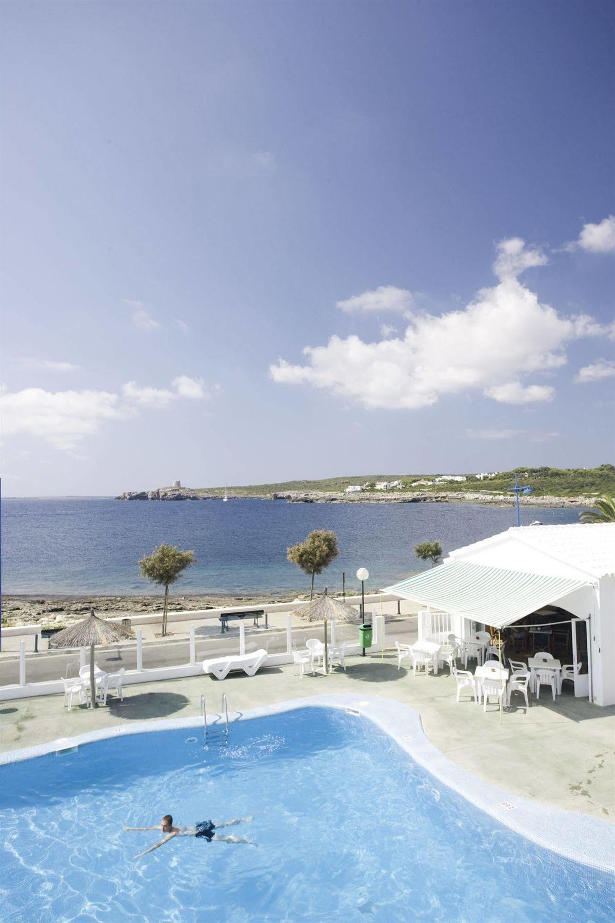 Aparthotel Aluasun Far Menorca S'Algar Esterno foto